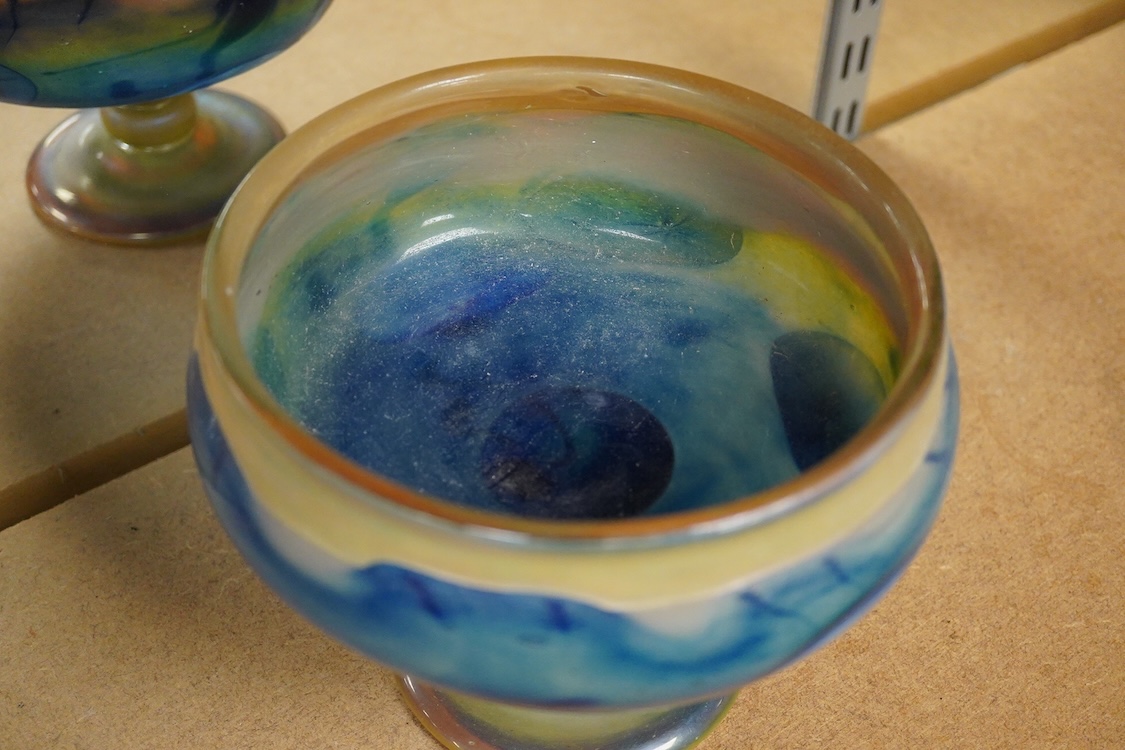 Jean Pierre Mateus (b.1970), A French art glass comport, signed and dated 2002 to the underside, 19cm diameter.